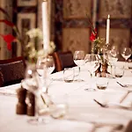 ホテル ドゥ リンデブーム デン・ブルグ