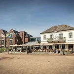 ドゥ リンデブーム 3*