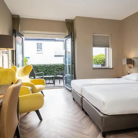 Hotel De Lindeboom 3*