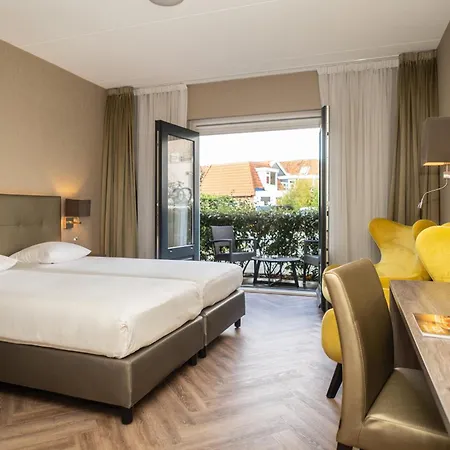 De Lindeboom Hotel 3*