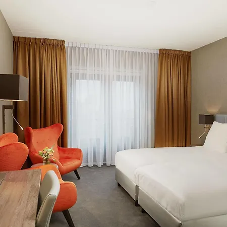 De Lindeboom Hotel 3*