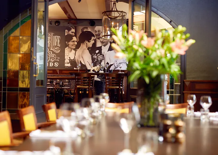 Hotel De Lindeboom Den Burg