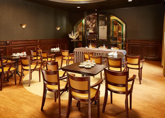 Hotel De Lindeboom 3*