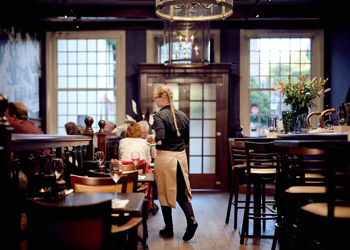 De Lindeboom Hotel Den Burg