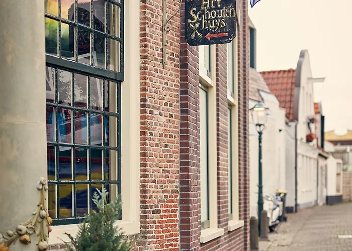 De Lindeboom 3* Den Burg